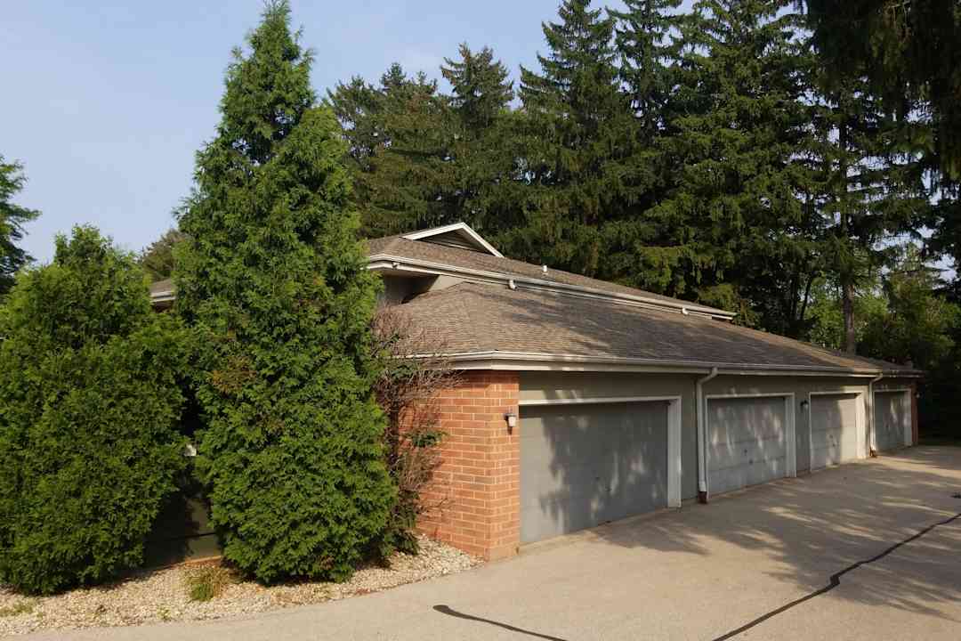 Evergreen Terrace Apartments - Menomonee Falls Wi 53051