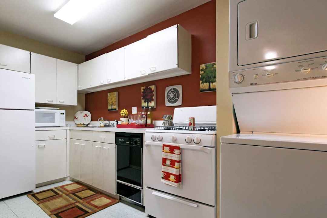 Ashton Square 603 Westover Hills Blvd Richmond Va Apartments For Rent Rent Com