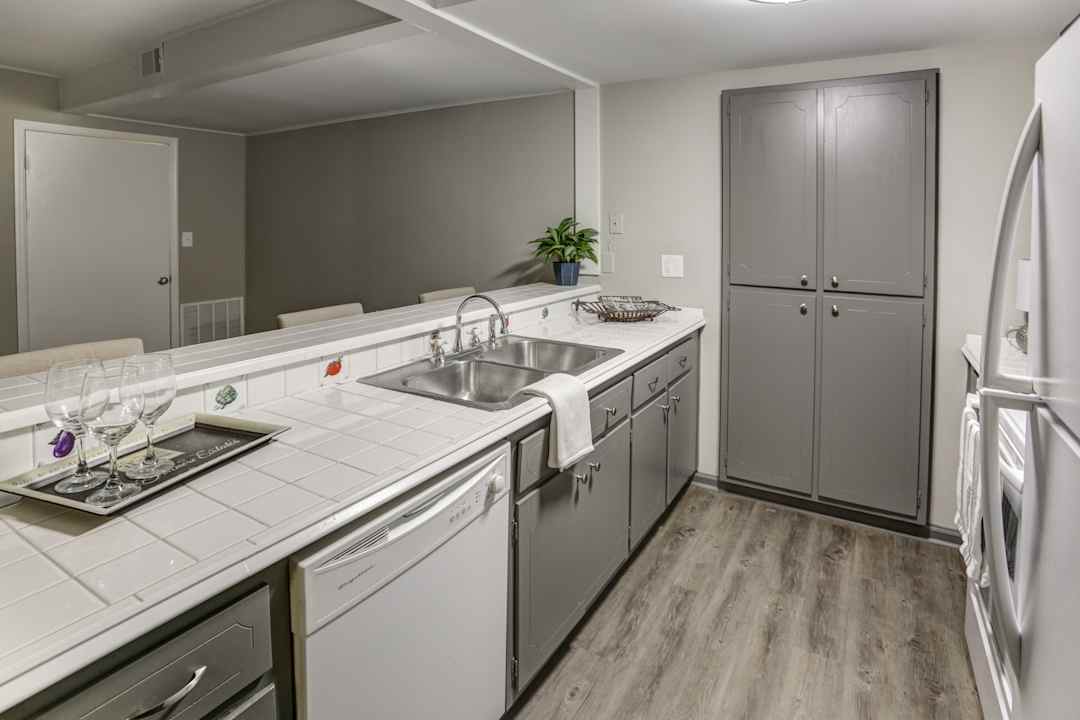 Georgetown South 2100 Vestridge Dr Vestavia Al Apartments For Rent Rent Com