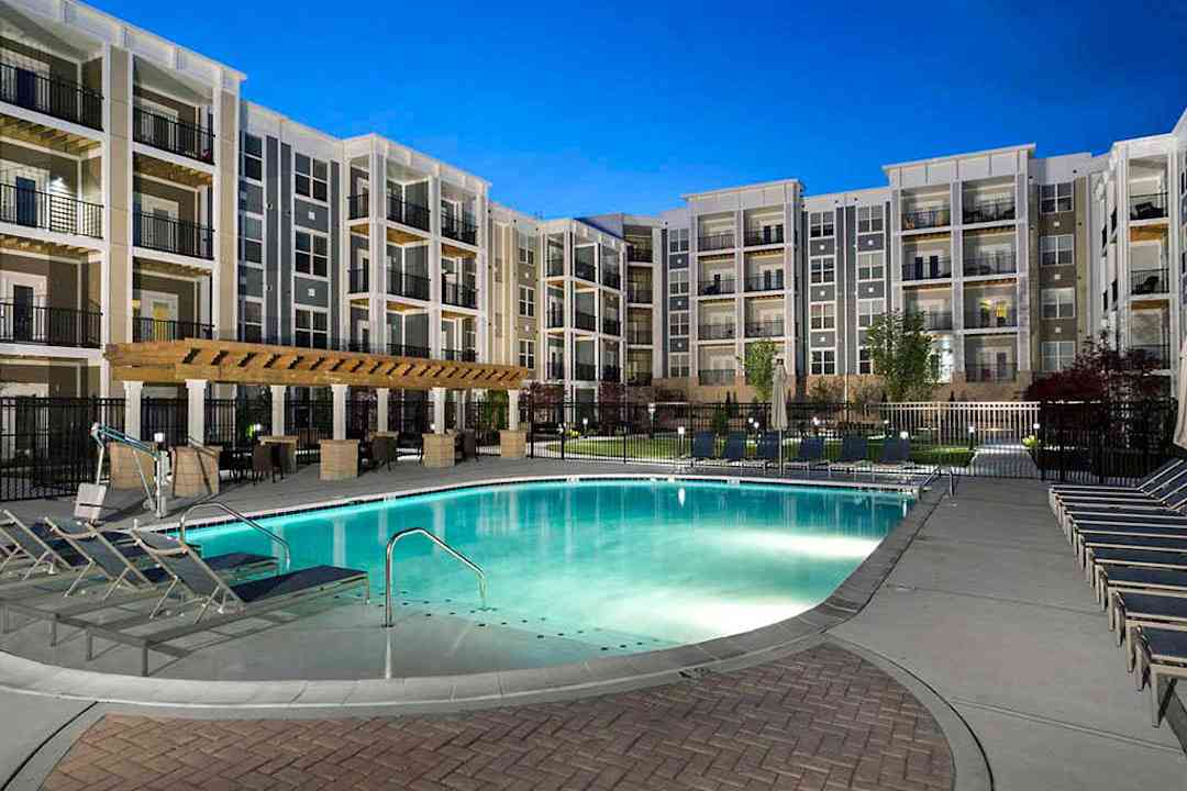 The Flats at Austin Landing 10501 Landing Way Miamisburg, OH