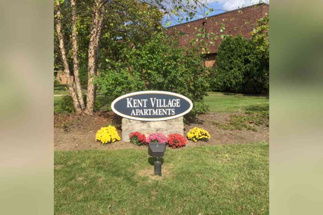 Kent Village Apartments - 6600 Alpha Dr Kent Oh Apartments For Rent Rentcom