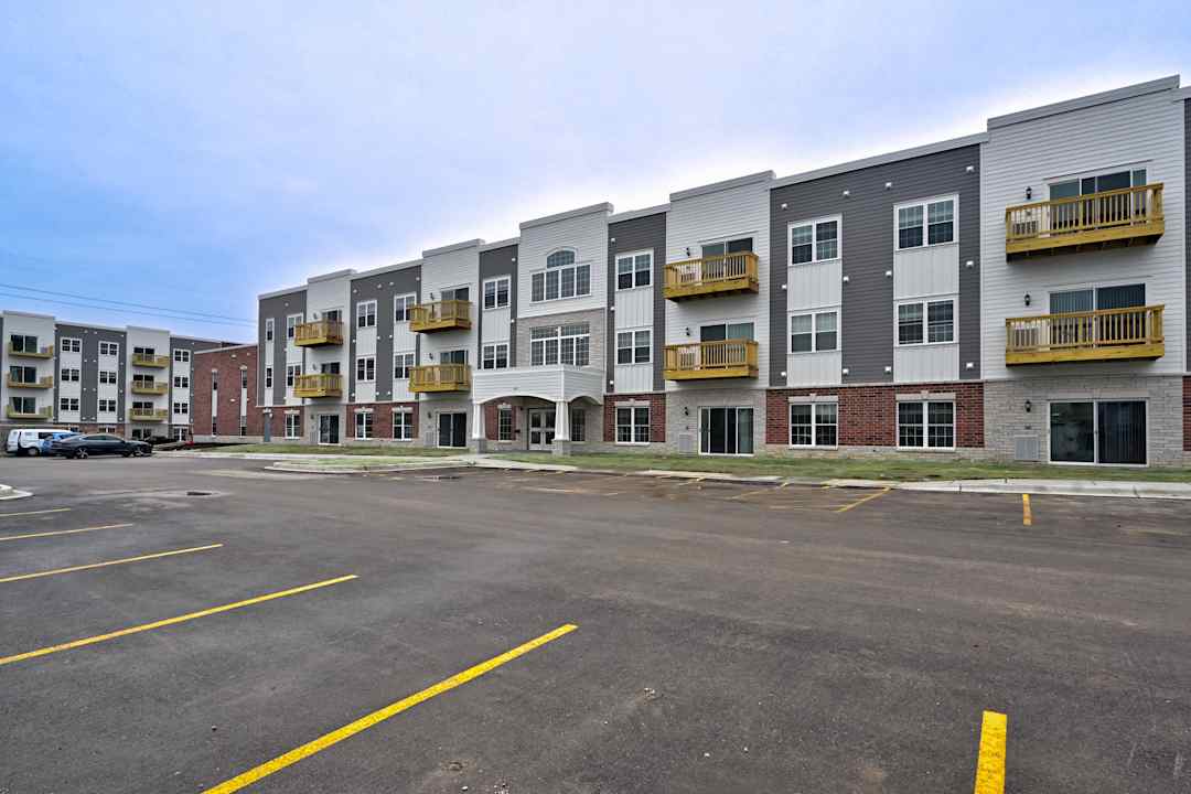 Willow Glen 8900 Archer Ave Willow Springs, IL Apartments for Rent