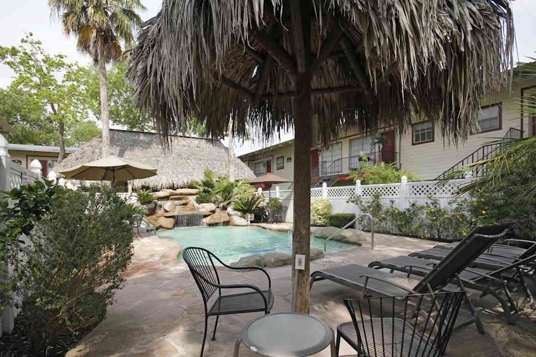 Aspenwood Apartment Homes 2121 Pech Rd Houston Tx Apartments For Rent Rent Com
