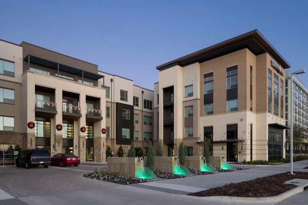 station house apartments frisco