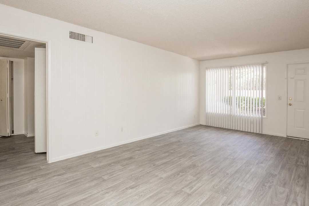 Yardz On Kolb 1345 S Kolb Rd Tucson Az Apartments For Rent Rent Com