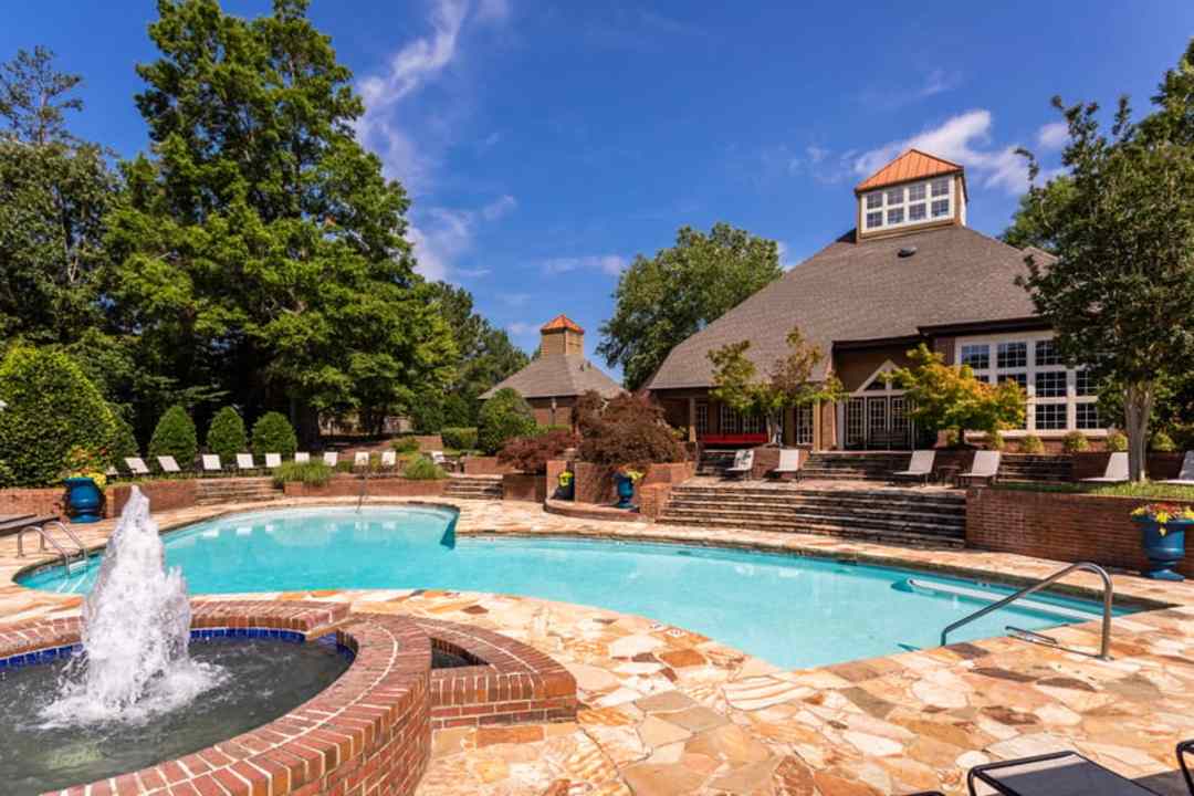 Arium Southpoint 5140 Copper Ridge Dr Durham Nc Apartments For Rent Rent Com