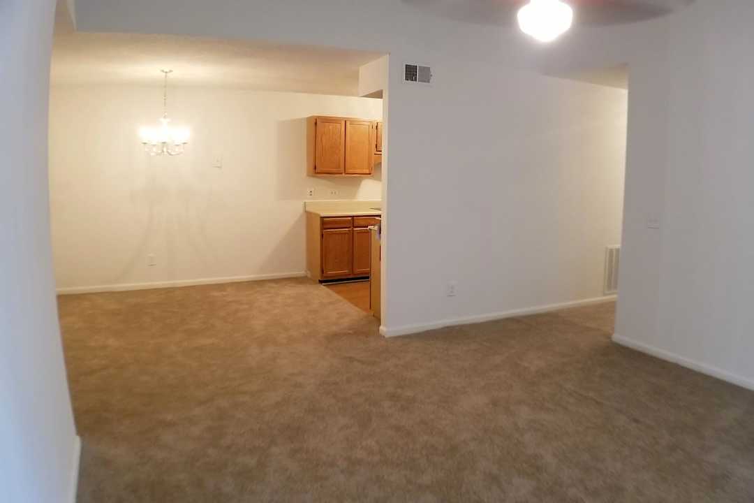 hunter s green apartments 1013 n kings way columbia sc apartments for rent rent com