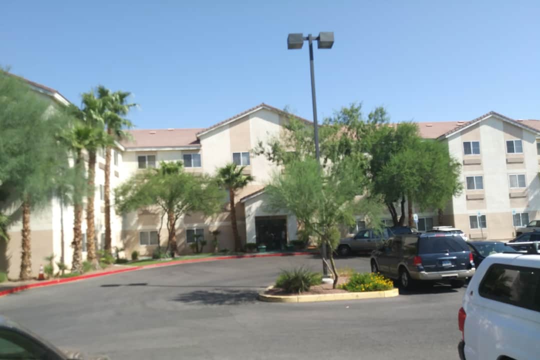 Crestwood Suites Apartments Las Vegas, Lamps Plus Las Vegas Charleston