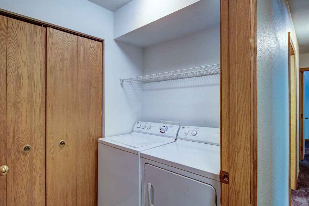 Emerald Creek Apartments - 3416 Haleh Cir Se Grand Rapids Mi Apartments For Rent Rentcom