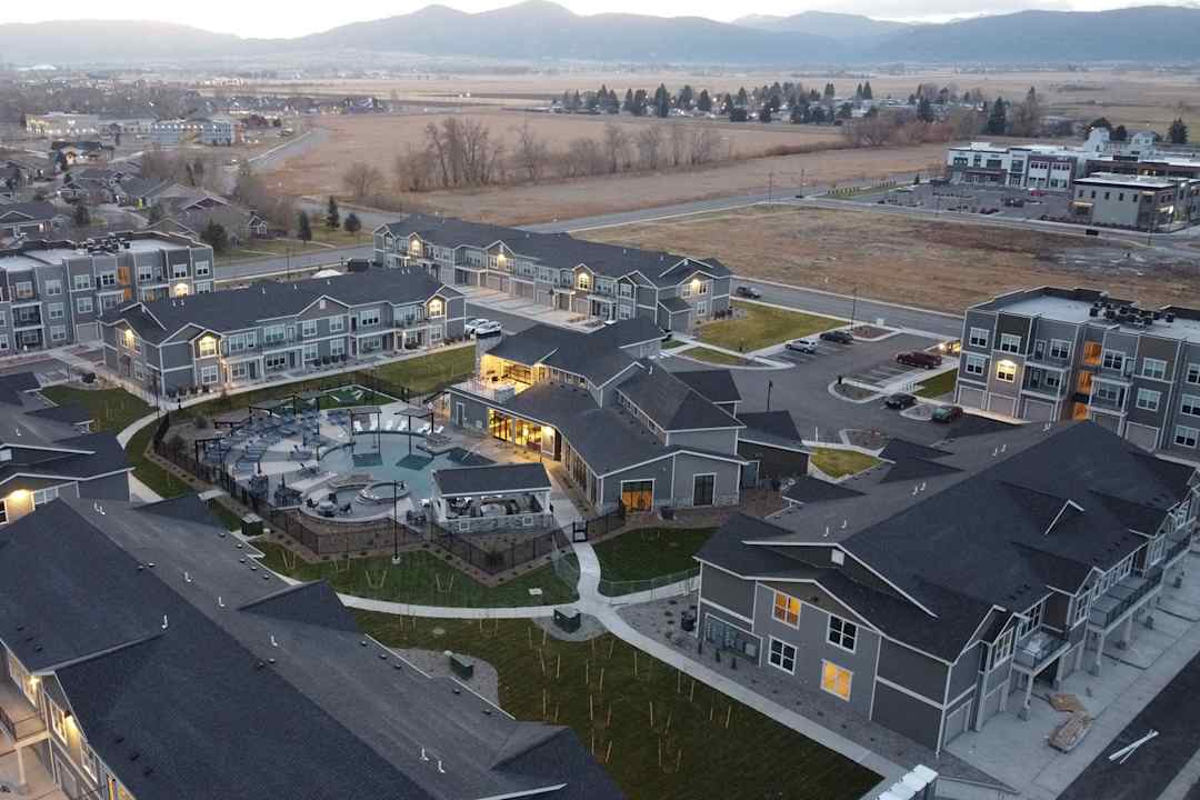 icon apartment homes at ferguson farm phase i bozeman mt 59718