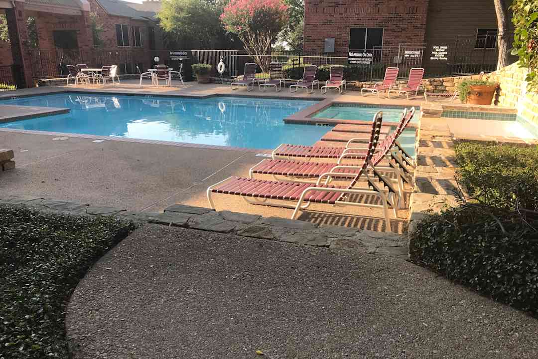 sterling crest apartments arlington tx 76017