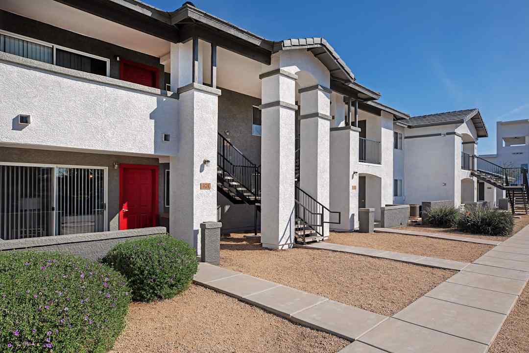 Agave Court 125 N 18th St Phoenix Az Apartments For Rent Rent Com