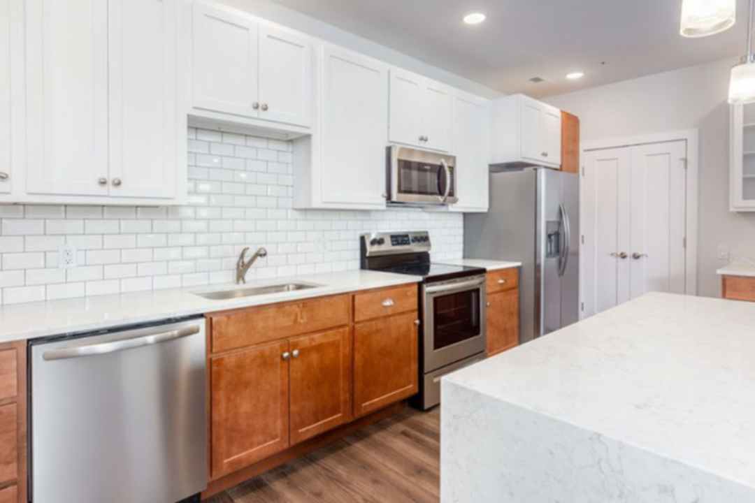 Baytowne Apartments 1000 Baytowne Dr Champaign Il Apartments For Rent Rent Com