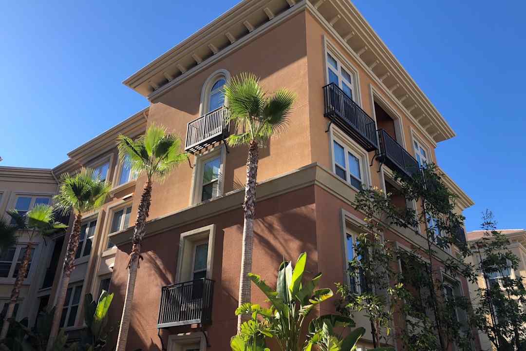 gateway apartments anaheim ca 92806