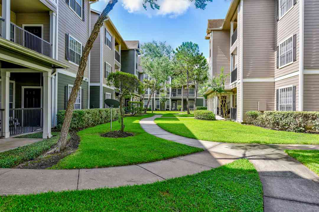 Enclave At Copperfield 15503 Fm 529 Rd Houston Tx Apartments For Rent Rent Com