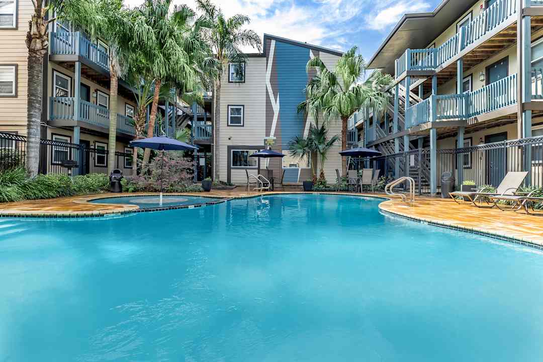 The Terraces at Metairie Apartments Metairie, LA 70002