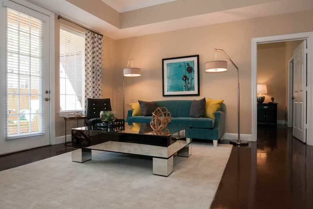 Southgate Towers 4005 Nicholson Dr Baton Rouge La Apartments For Rent Rent Com