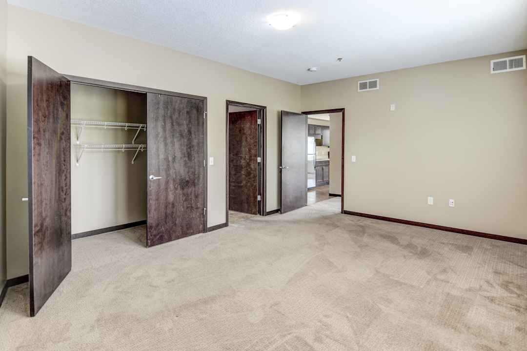 Oaks Station Place Apartments 3550 E 46th St Minneapolis Mn Apartments For Rent Rent Com