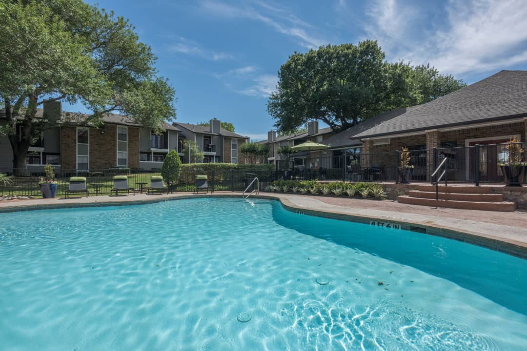 Fossil Hill Apartments - Haltom City, TX 76137