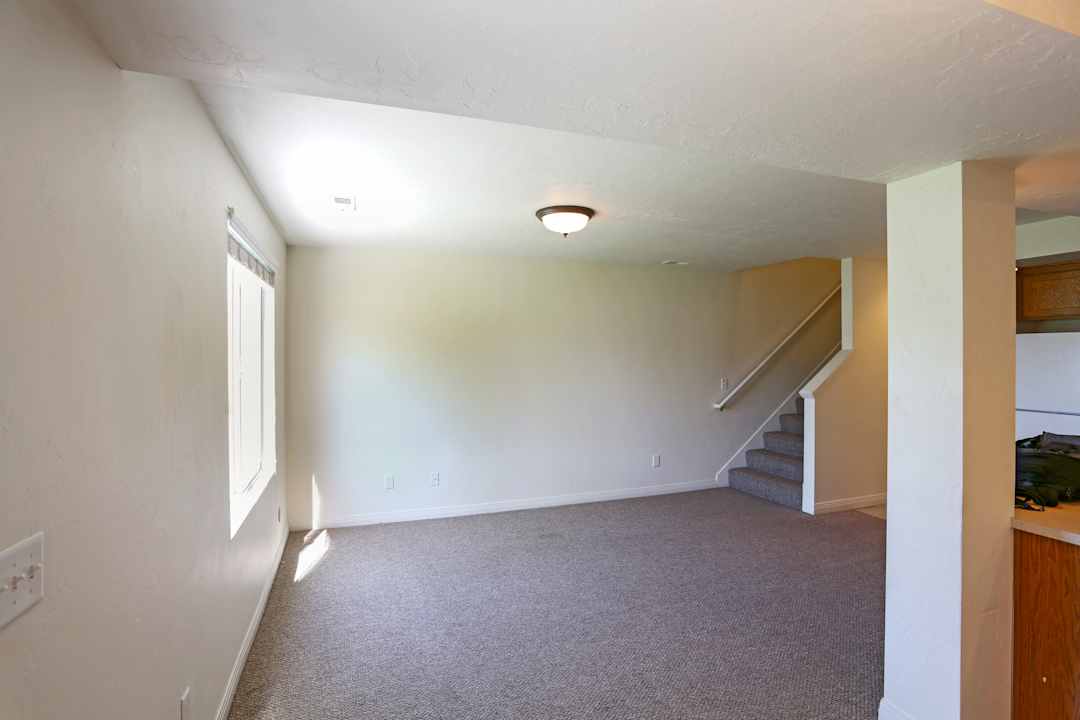 Garden View Townhomes 400 West 550 North Centerville Ut Apartments For Rent Rent Com