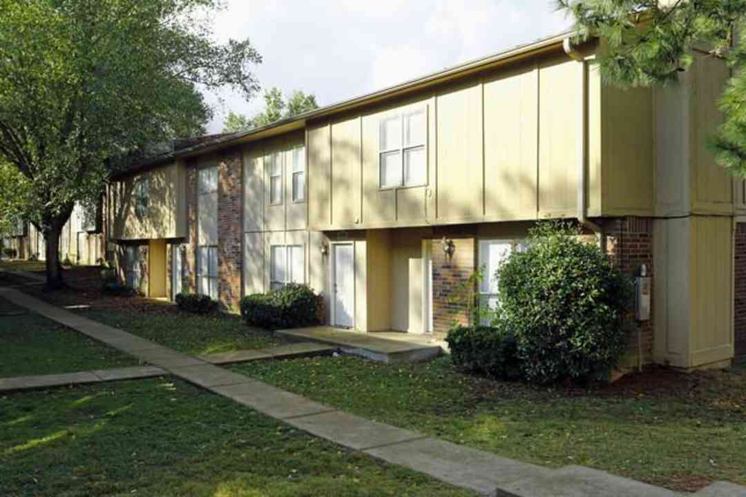 Lakeville Townhomes Community Apartments - Memphis Tn 38116
