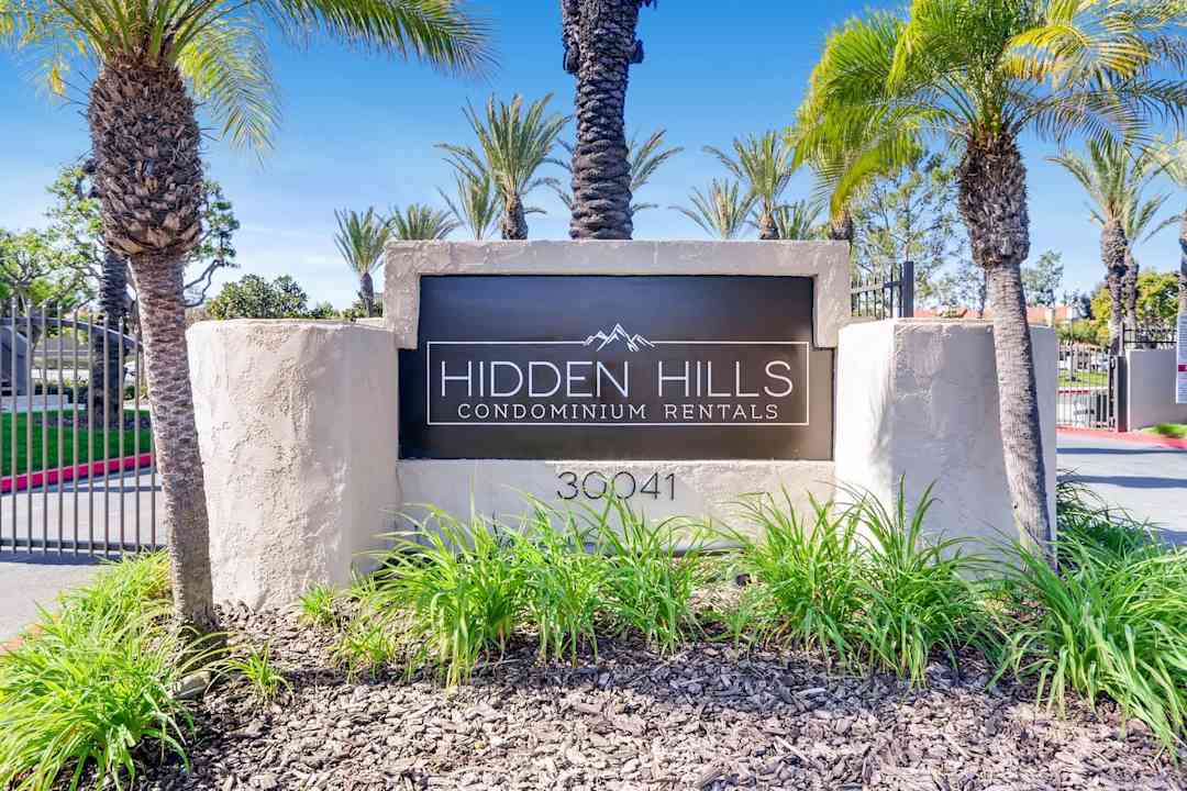 Hidden Hills Apartments - Laguna Niguel Ca 92677