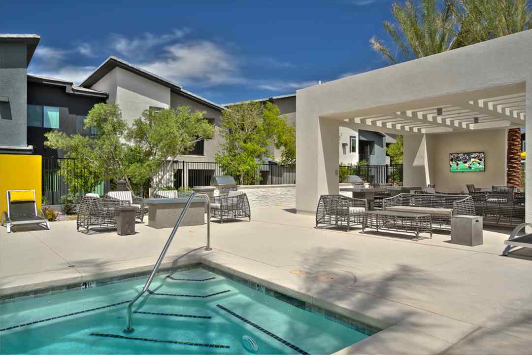 2one5 apartments las vegas nv 89113