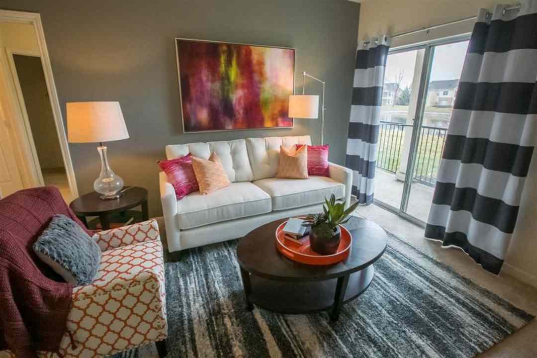 deercross apartments indianapolis