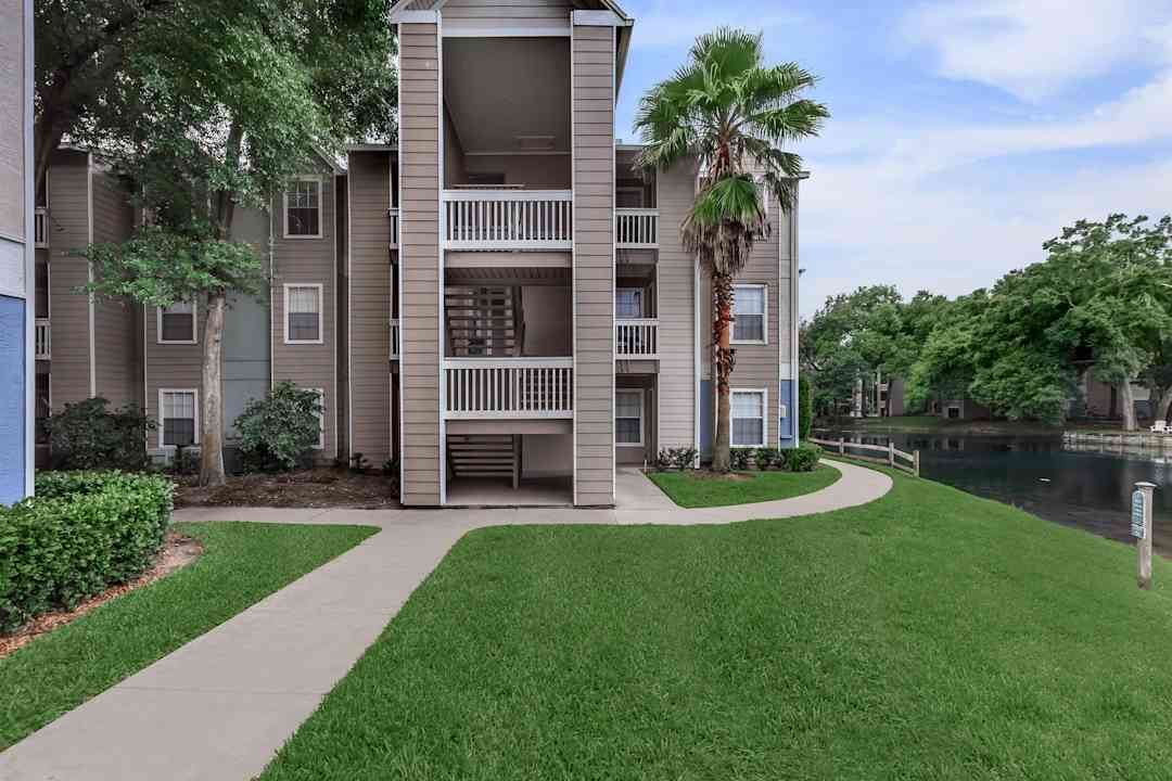 Allister Place 4939 E Busch Blvd Tampa Fl Apartments For Rent Rent Com