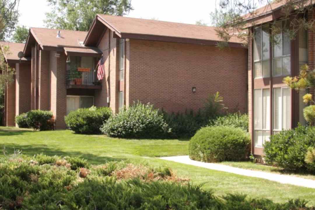 Alta Pines Apartments 870 E 4070 S Salt Lake City Ut Apartments For Rent Rent Com
