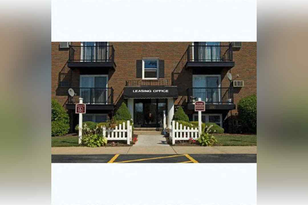Woodgate Village Apartments Brunswick, OH 44212