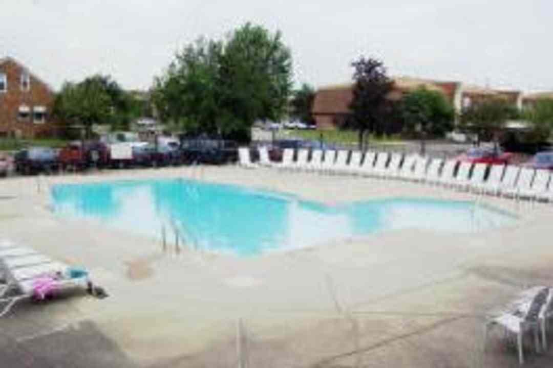 Arlington Manor Apartments Warren, MI 48088