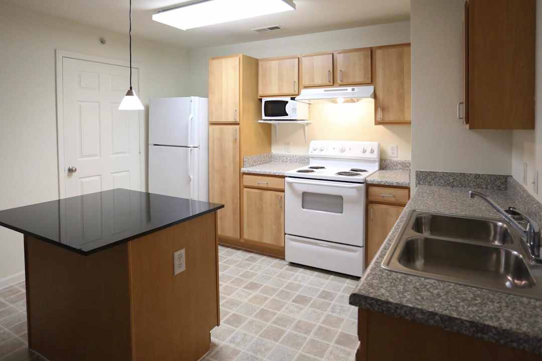 Avion Ridge 1778 Richardson Rd Arnold Mo Apartments For Rent Rent Com