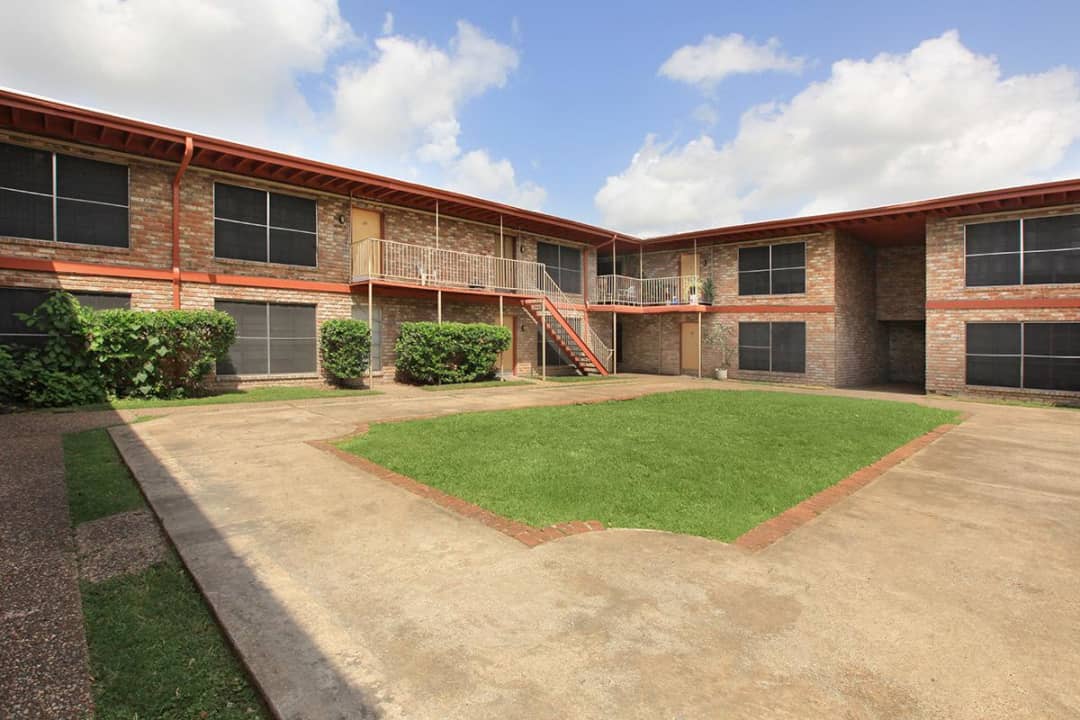 La Casita Apartments - 313 Sunnyside St | Houston, TX Apartments for Rent |  Rent.