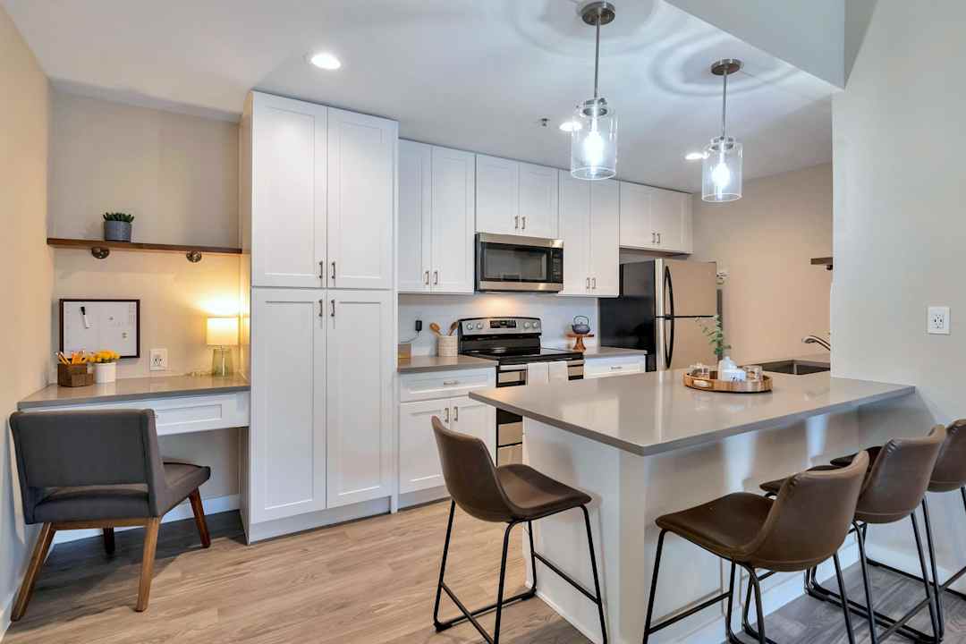 tatum place 16801 n 49th st scottsdale az apartments for rent rent com