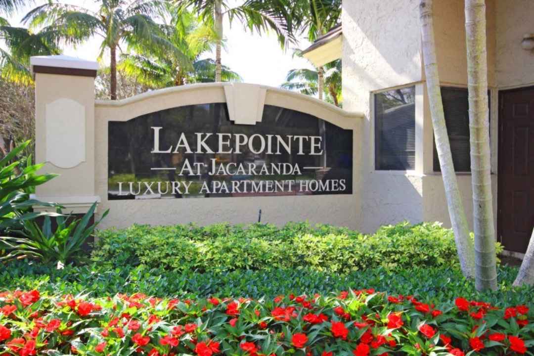 lakepointe at jacaranda apartments plantation fl 33322