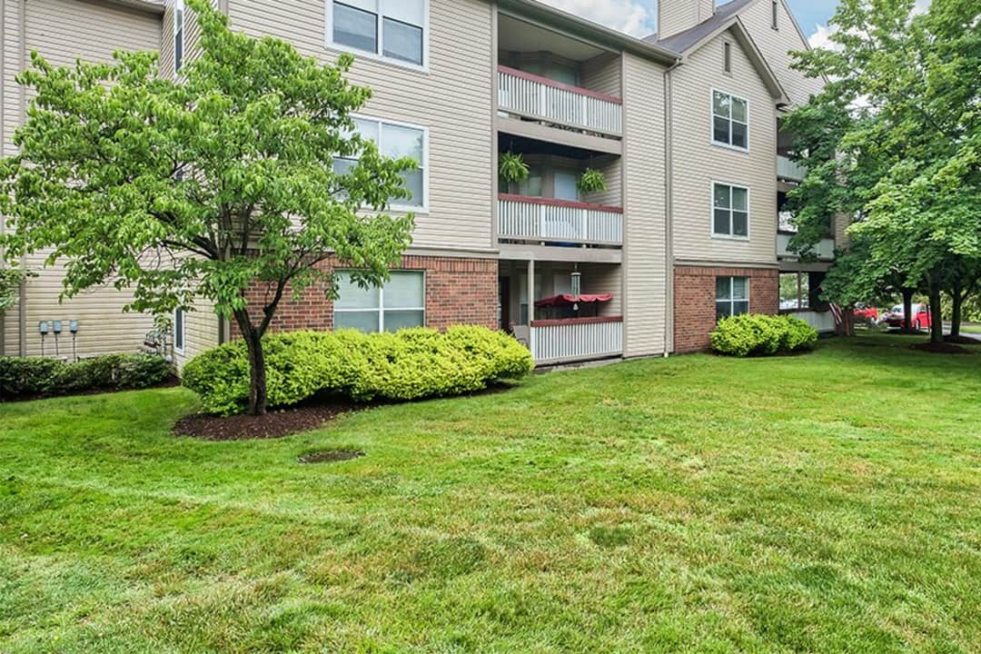 Club At North Hills Apartments, Landscapers North Hills Pittsburgh Pa