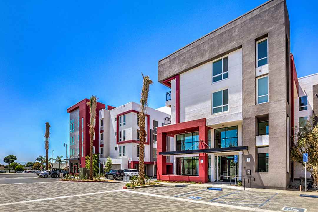 Arte Apartments 10110 Foothill Blvd Rancho Cucamonga Ca Apartments For Rent Rent Com