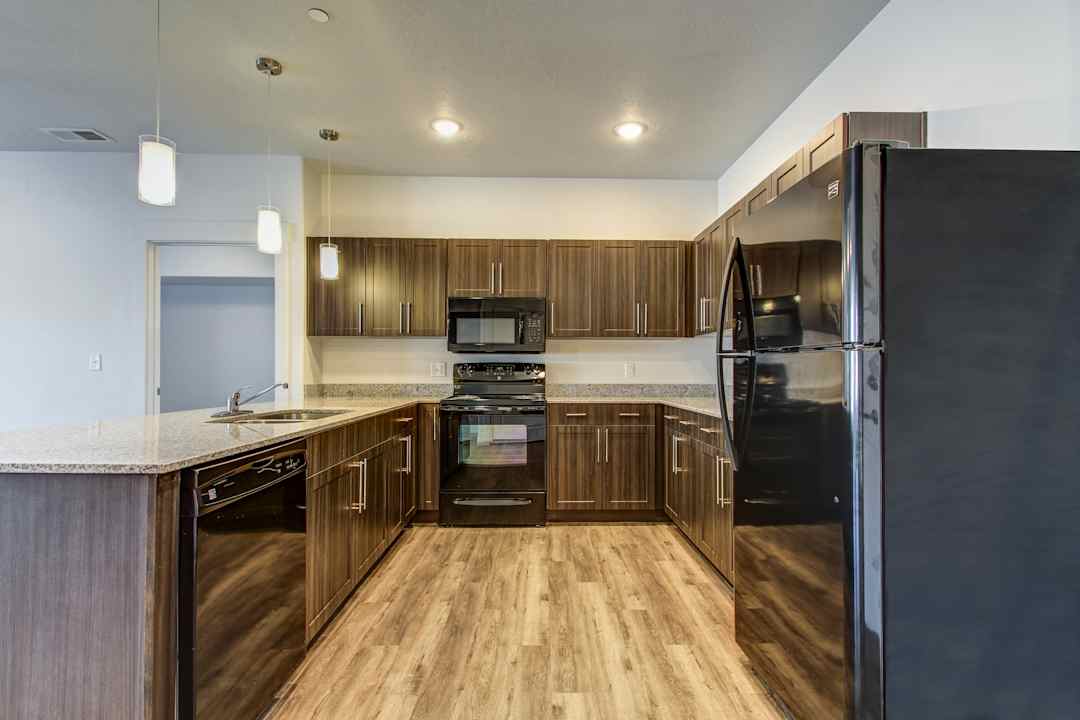 mill point apartments vineyard ut 84058