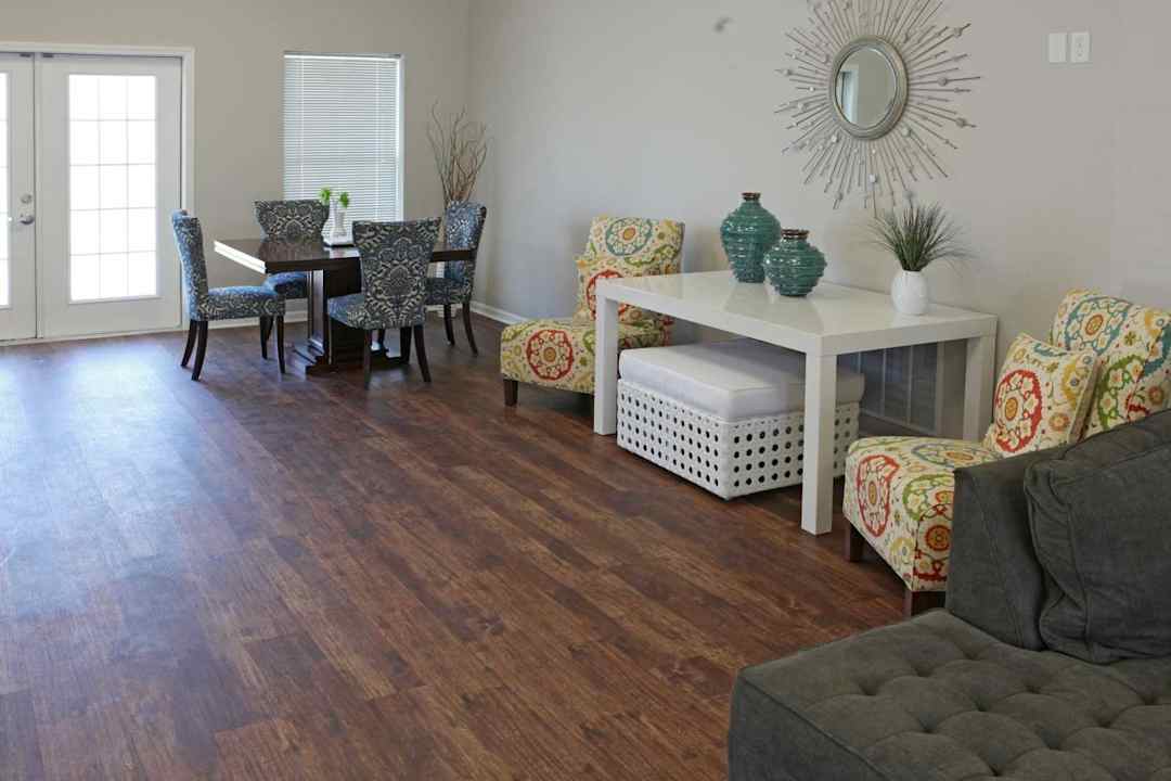 jefferson post apartments 7111 jefferson run dr louisville ky apartments for rent rent com