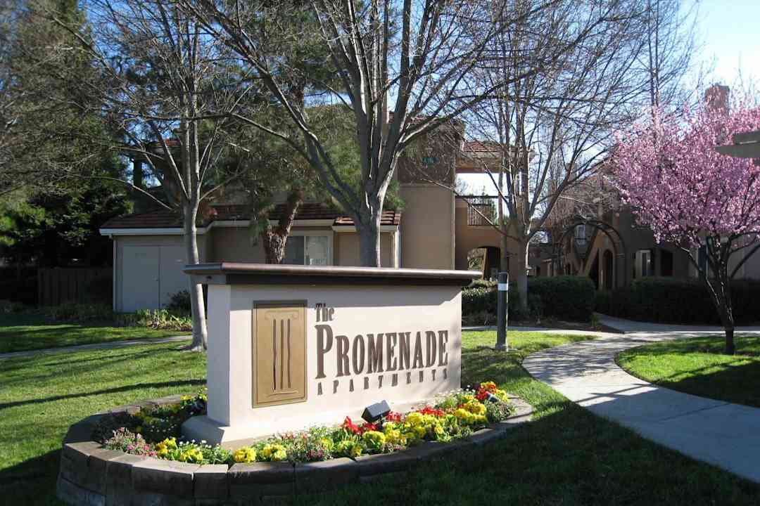 the promenade apartments pleasanton