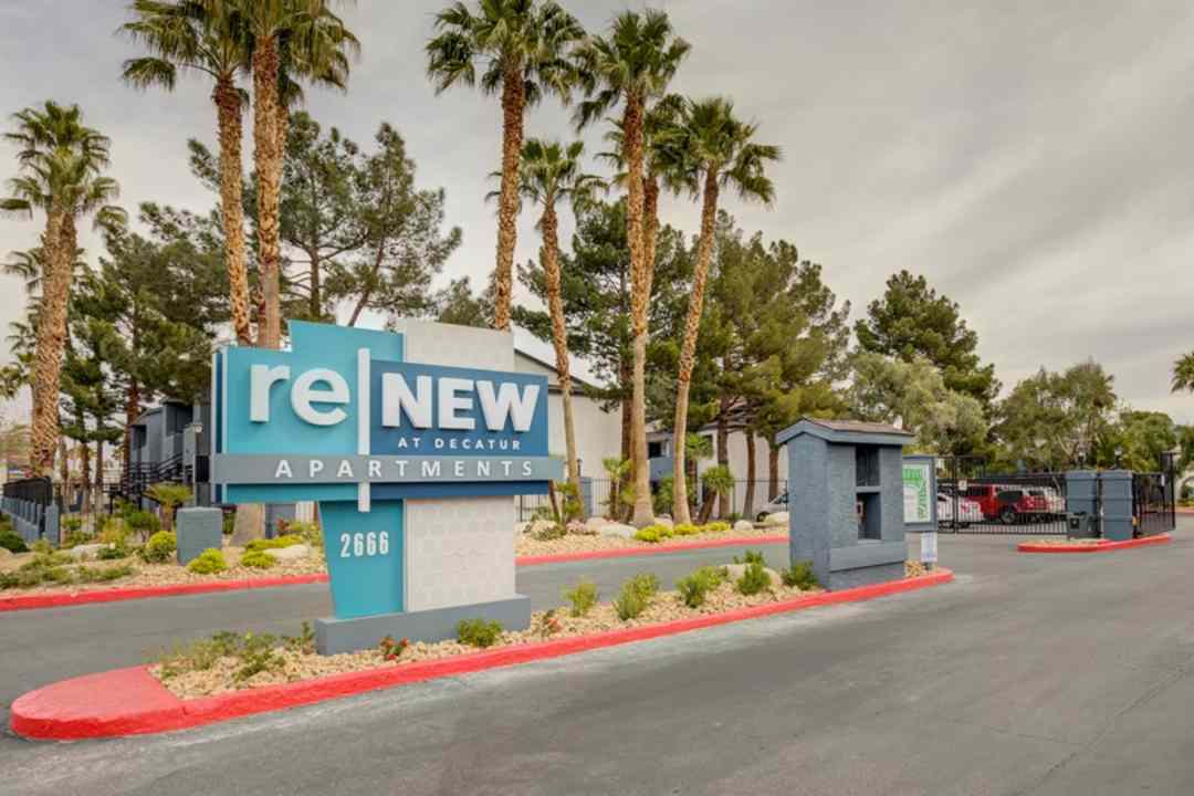 60 Cheap Apartments on decatur and desert inn for Rent