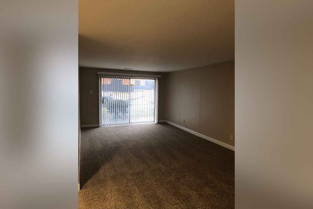 Harvard Court 4018 Harvard Ln Kansas City Mo Apartments For Rent Rent Com