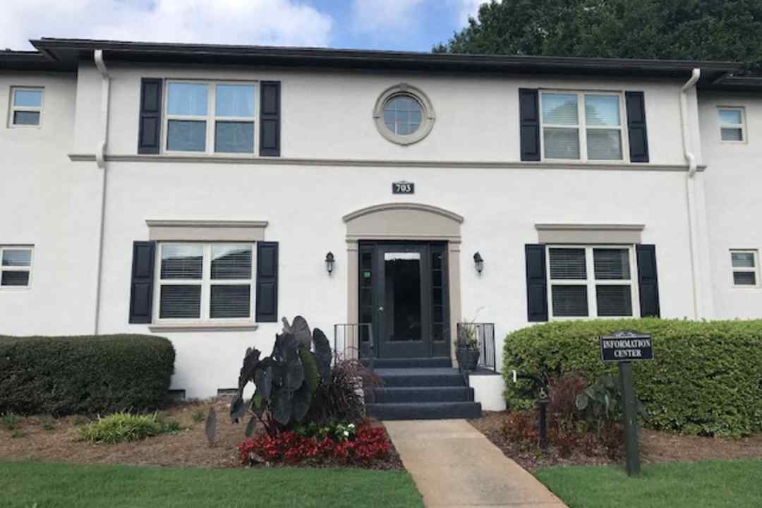 Avondale Station 703 Twin Oaks Dr Decatur Ga Apartments For Rent Rent Com