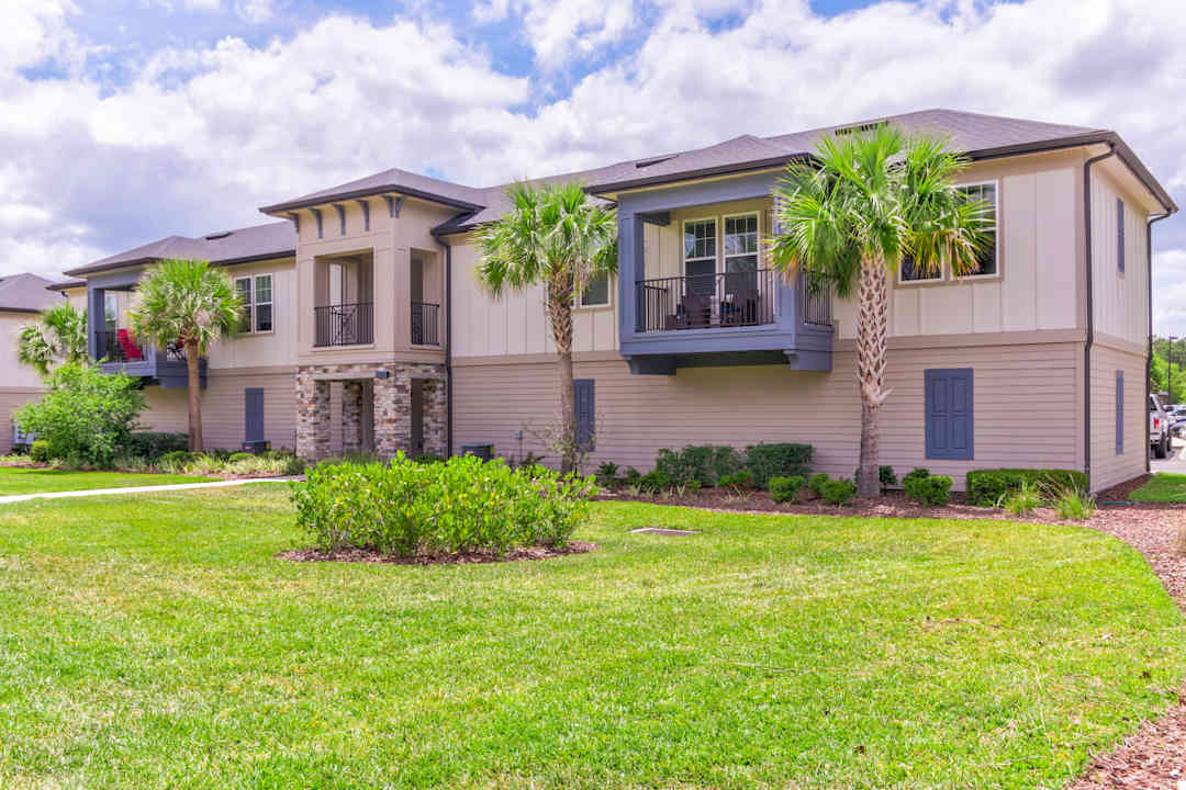 Gran Bay Apartment Homes At Flagler Center 13444 Gran Bay Pkwy Jacksonville Fl Apartments For Rent Rent Com