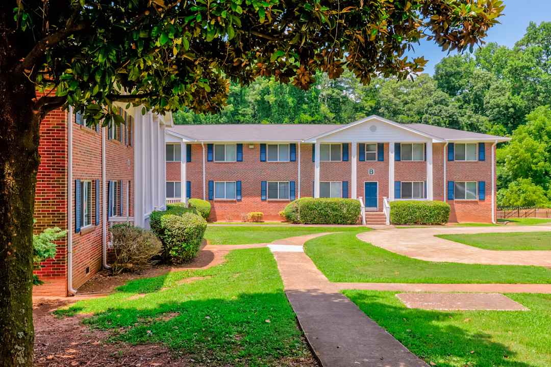 The Flats At 1204 1204 Veterans Memorial Hwy Mableton Ga Apartments For Rent Rent Com