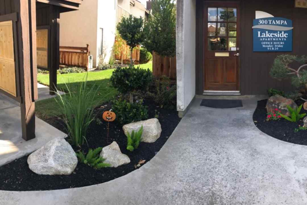 lakeside village apartments 300 tampa st turlock ca apartments for rent rent com