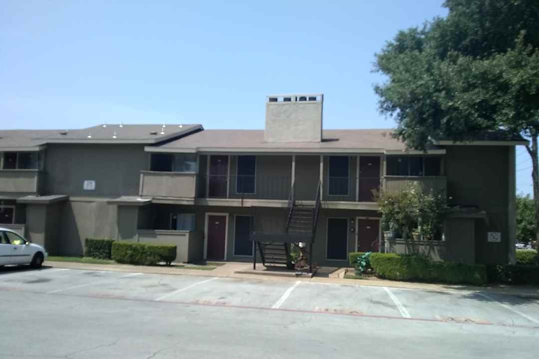 Garden Gate Apartments - Irving Tx 75061