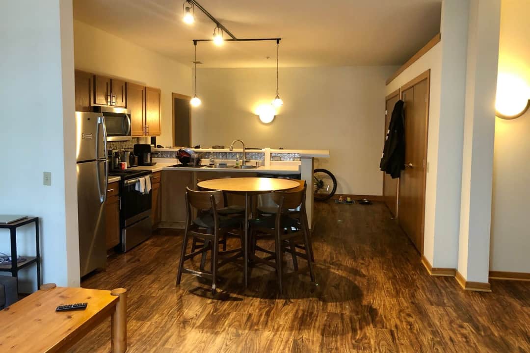 Historic Fifth Ward Lofts 133 W Oregon St Milwaukee Wi Apartments For Rent Rent Com [ 720 x 1080 Pixel ]