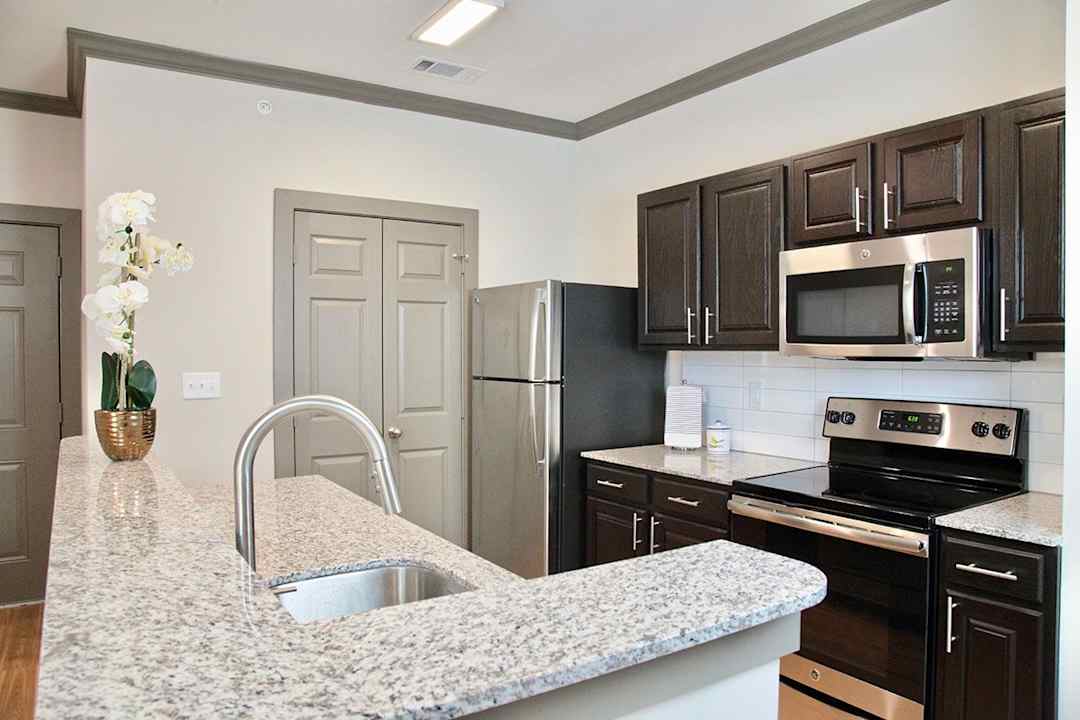 Ivy Park Apartment Homes - Baton Rouge La 70817